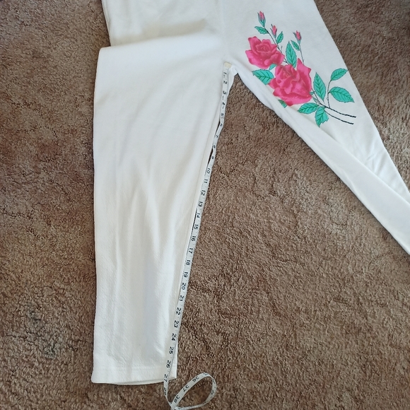 HOST PICK ** M/L Cervelle 2 piece Easter/Spring Pant suit - Picture 12 of 13